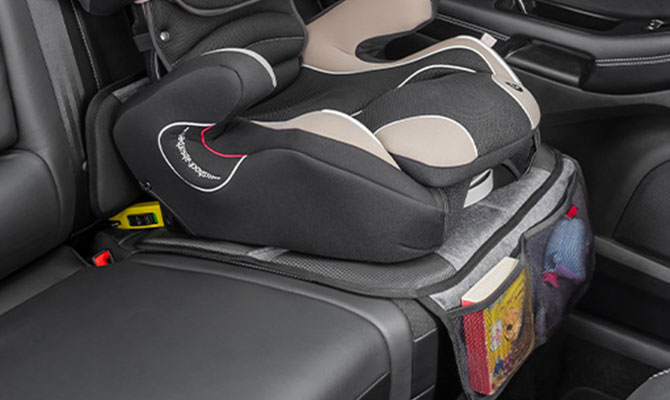 Black+Decker Autositzschutz Autositzschutz Rücksitz, hochwertiges 600 D  Oxford-Gewebe, anti-rutsch und wasserfest, universell passend für fast alle  PKW-Rückbänke, Auto Rücksitzbank Schoner